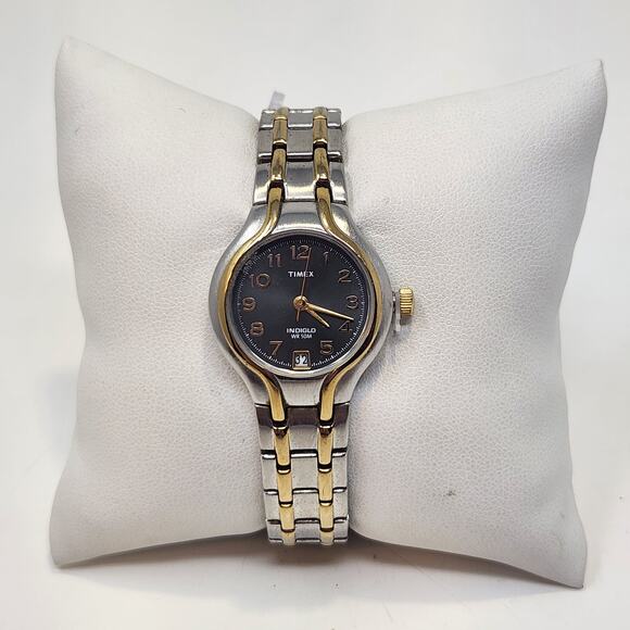 Timex Indiglo Ladies Watch Silver Gold Tone Metal Band Gray Face Day Indicator - Picture 1 of 6